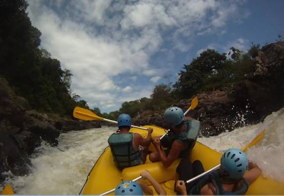 rafting no Rio de Contas, em Taboquinha, região de Itacaré - BA